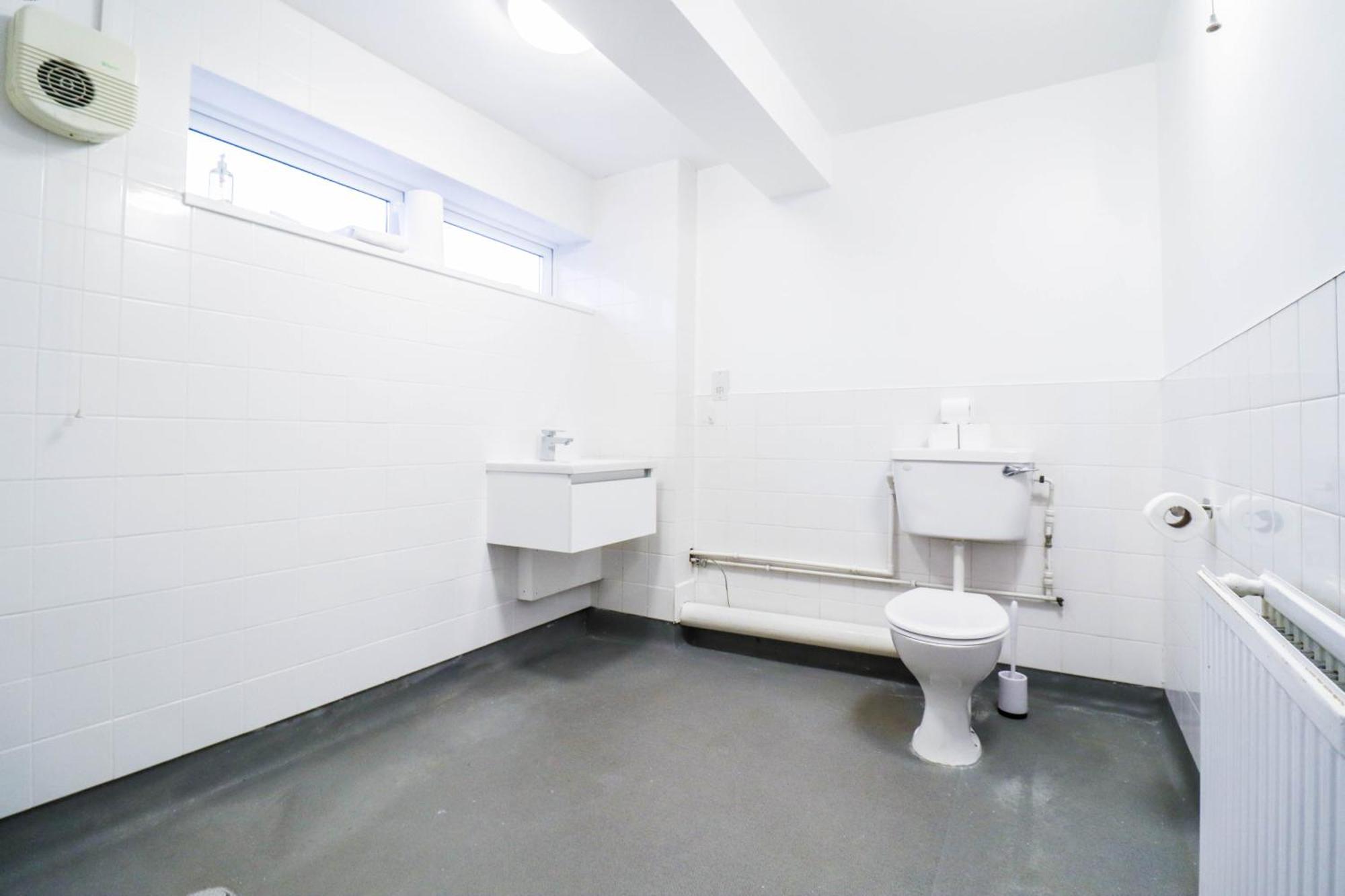 Bright And Spacious Contractor House L Parking! Borehamwood Exterior foto