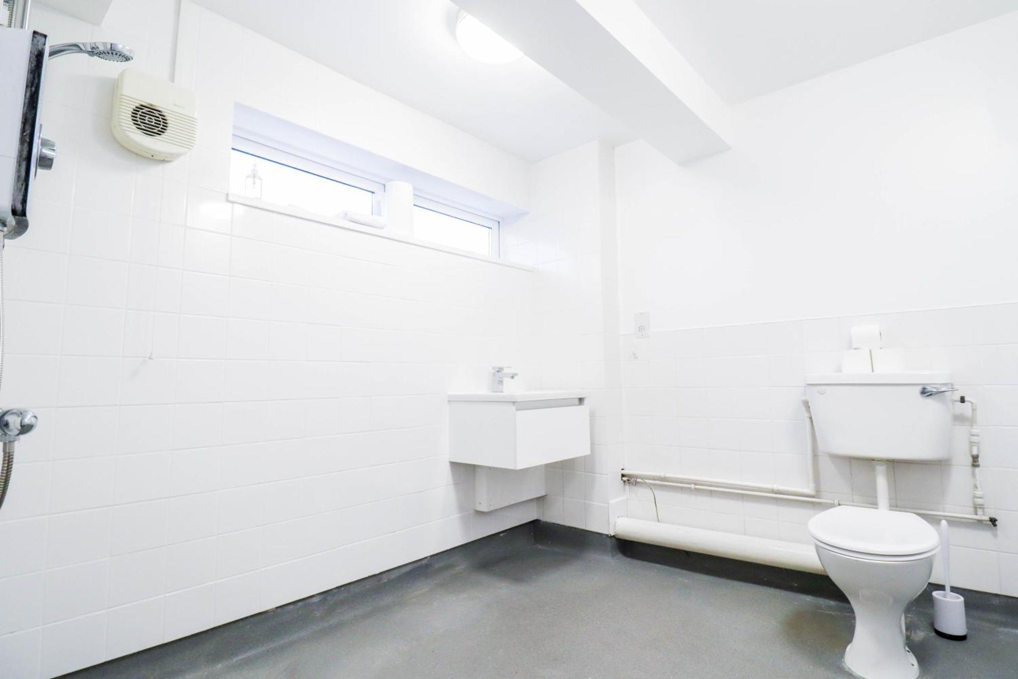 Bright And Spacious Contractor House L Parking! Borehamwood Exterior foto